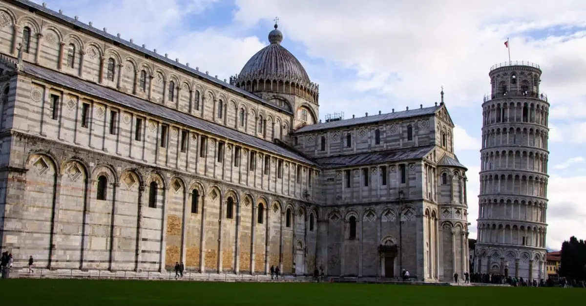 Is the Leaning Tower of Pisa worth visiting?