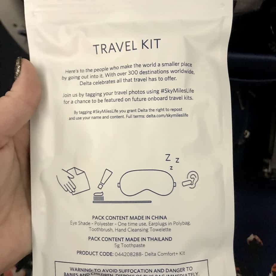 Delta International Economy Class Review: Amenity Kit