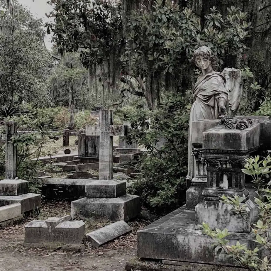 Long Weekend in Savannah: Bonaventure Cemetery