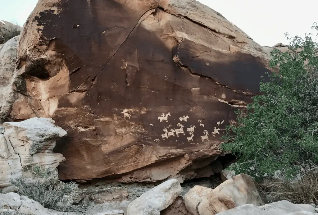 Petroglyphs near Delicate Arch